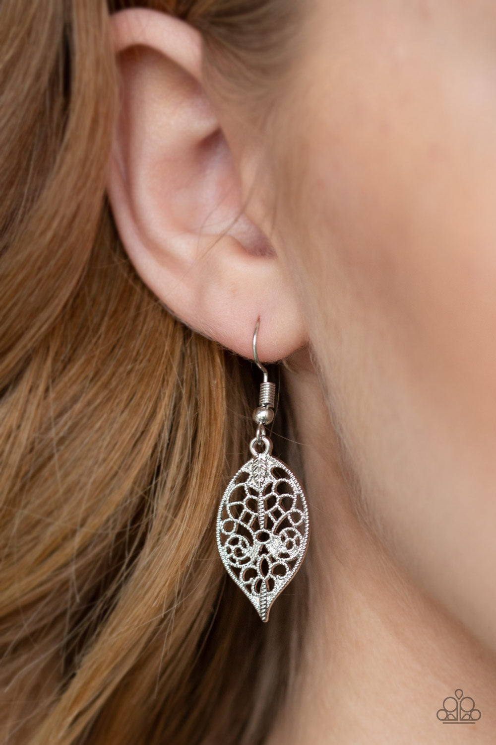 Leafy Lagoon Silver Necklace - Paparazzi Accessories