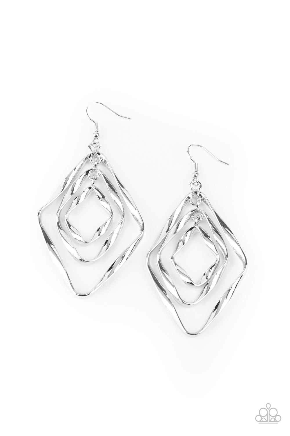 Retro Resplendence Silver Earring - Paparazzi Accessories
