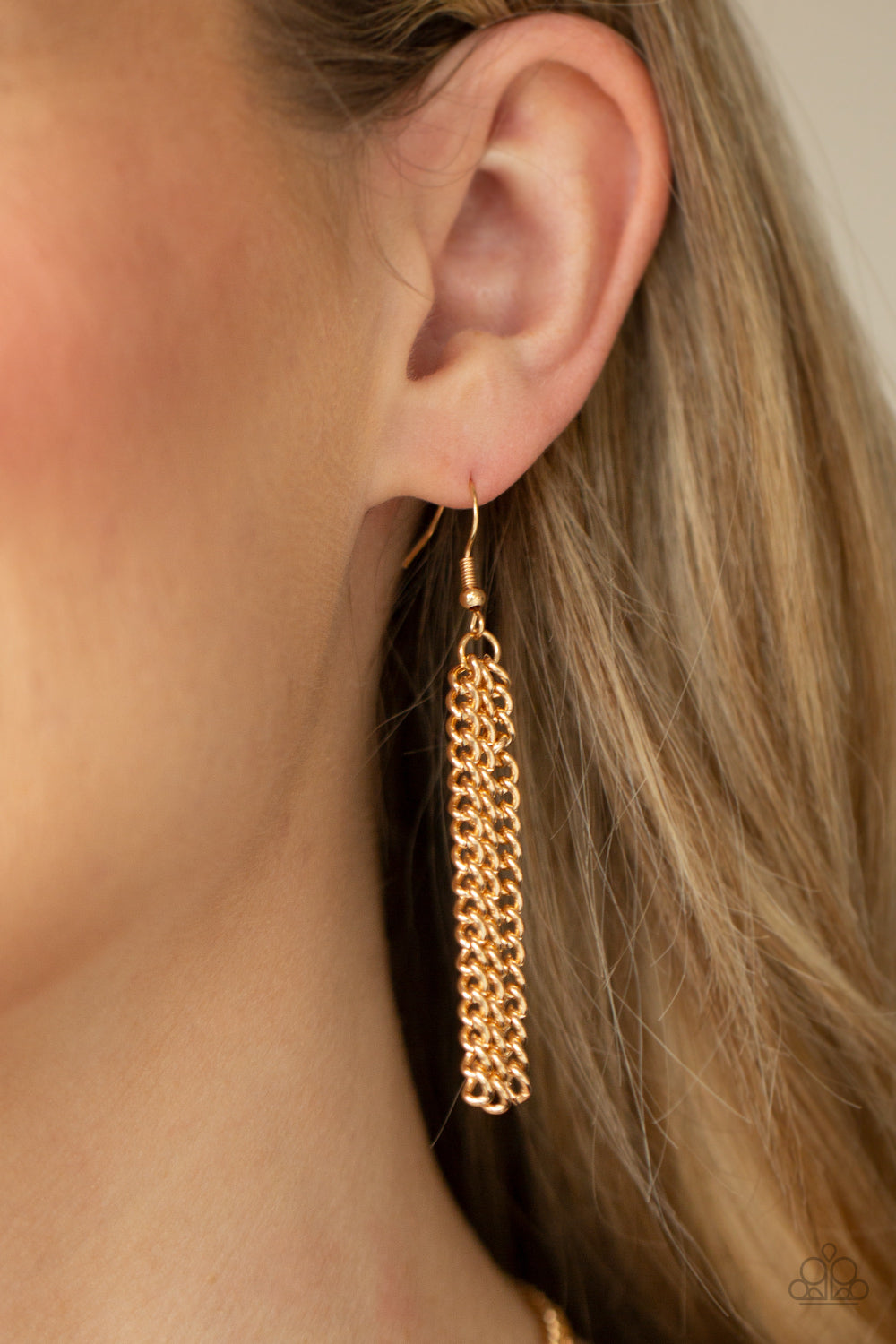 Metro Mirage Gold Necklace - Paparazzi Accessories