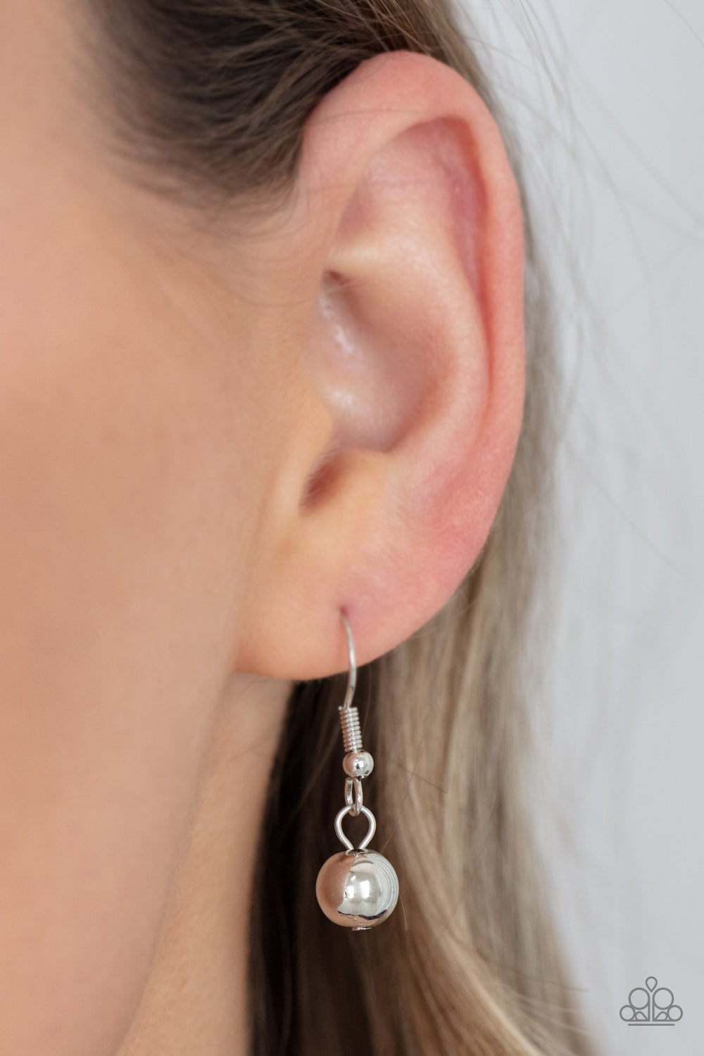 Effervescent Ensemble Multi Necklace - Paparazzi Accessories Clusters of glassy iridescent and shiny silver beads link with textured silver ovals, creating a bubbly effervescence below the collar. Features an adjustable clasp closure. All Paparazzi Accessories are lead free and nickel free! Sold as one individual necklace. Includes one pair of matching earrings.