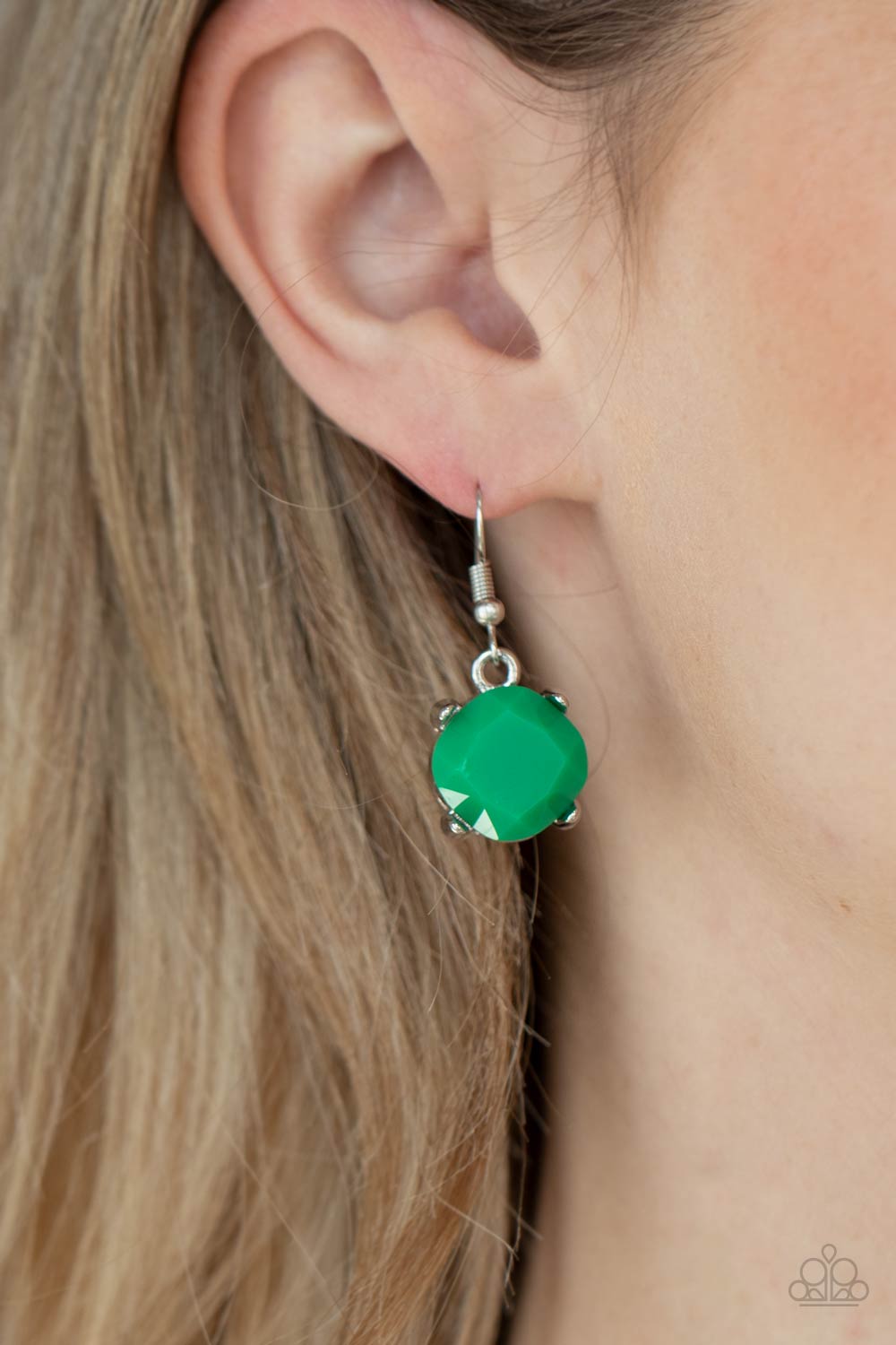 Prismatic Prima Donna Green Necklace - Paparazzi Accessories Encased in pronged silver fittings, faceted Mint beads gradually increase in size as they link below the collar, creating a flamboyant pop of color. Features an adjustable clasp closure. All Paparazzi Accessories are lead free and nickel free! Sold as one individual necklace. Includes one pair of matching earrings.