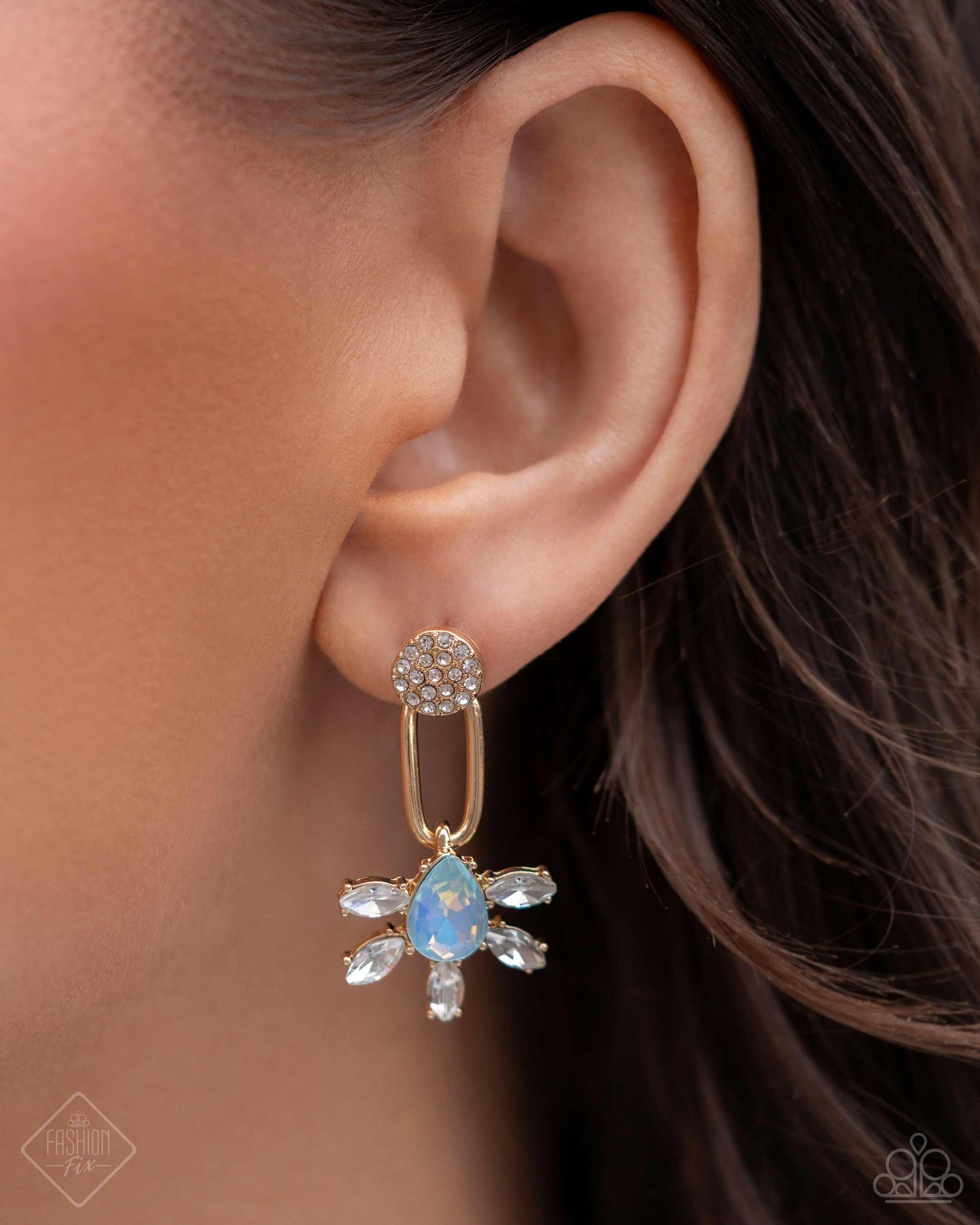 Heirloom Headline Gold Post Earring - Paparazzi Accessories