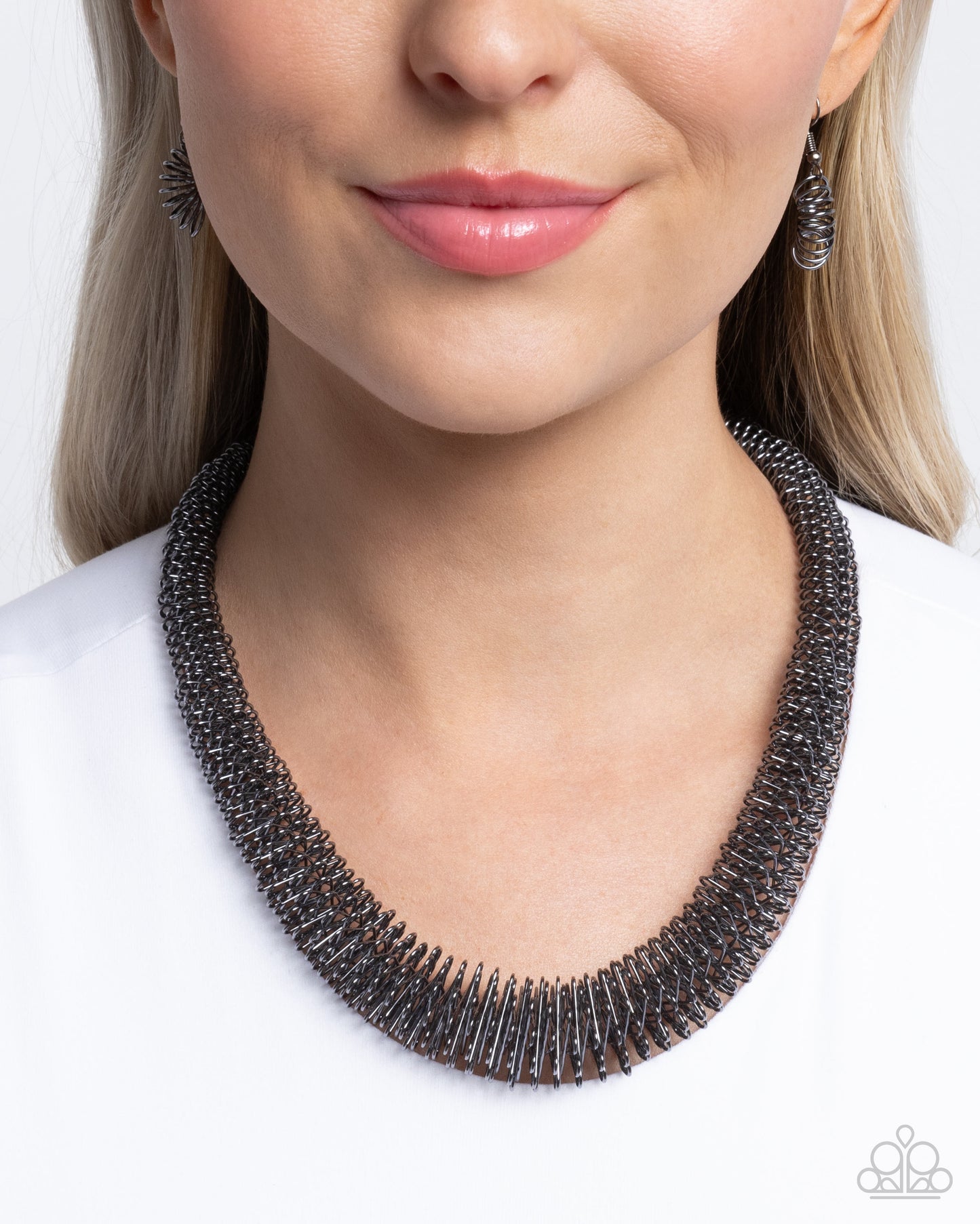 Trenchant Tribute Black Necklace - Paparazzi Accessories