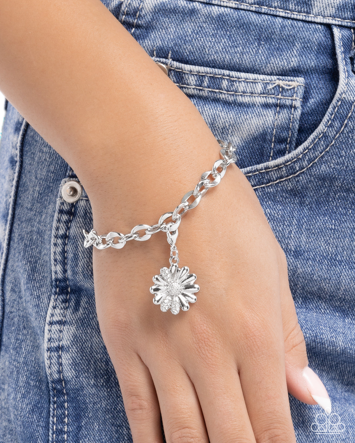 Matriarch Moment - White