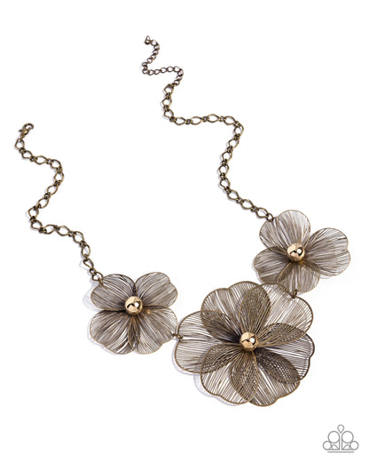 Wiry Wreath Brass Necklace - Paparazzi Accessories