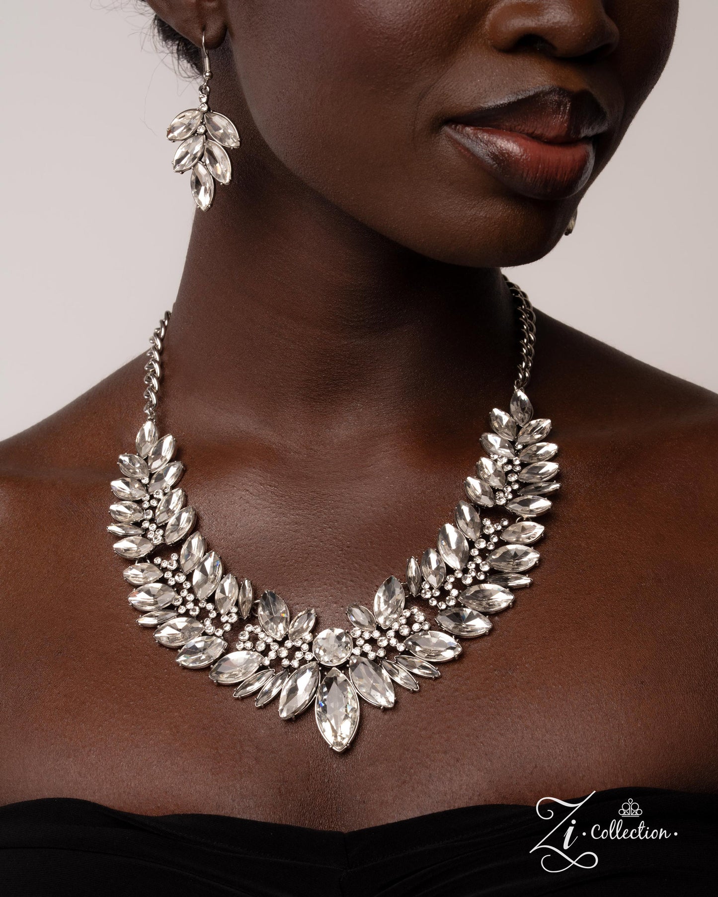 Poised White 2025 Zi Necklace - Paparazzi Accessories