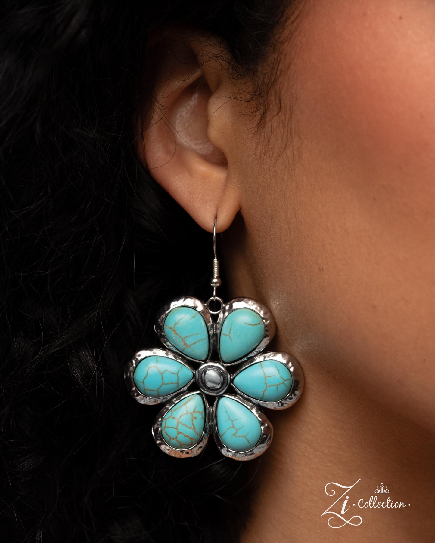 Down-to-Earth Turquoise 2025 Zi Necklace - Paparazzi Accessories