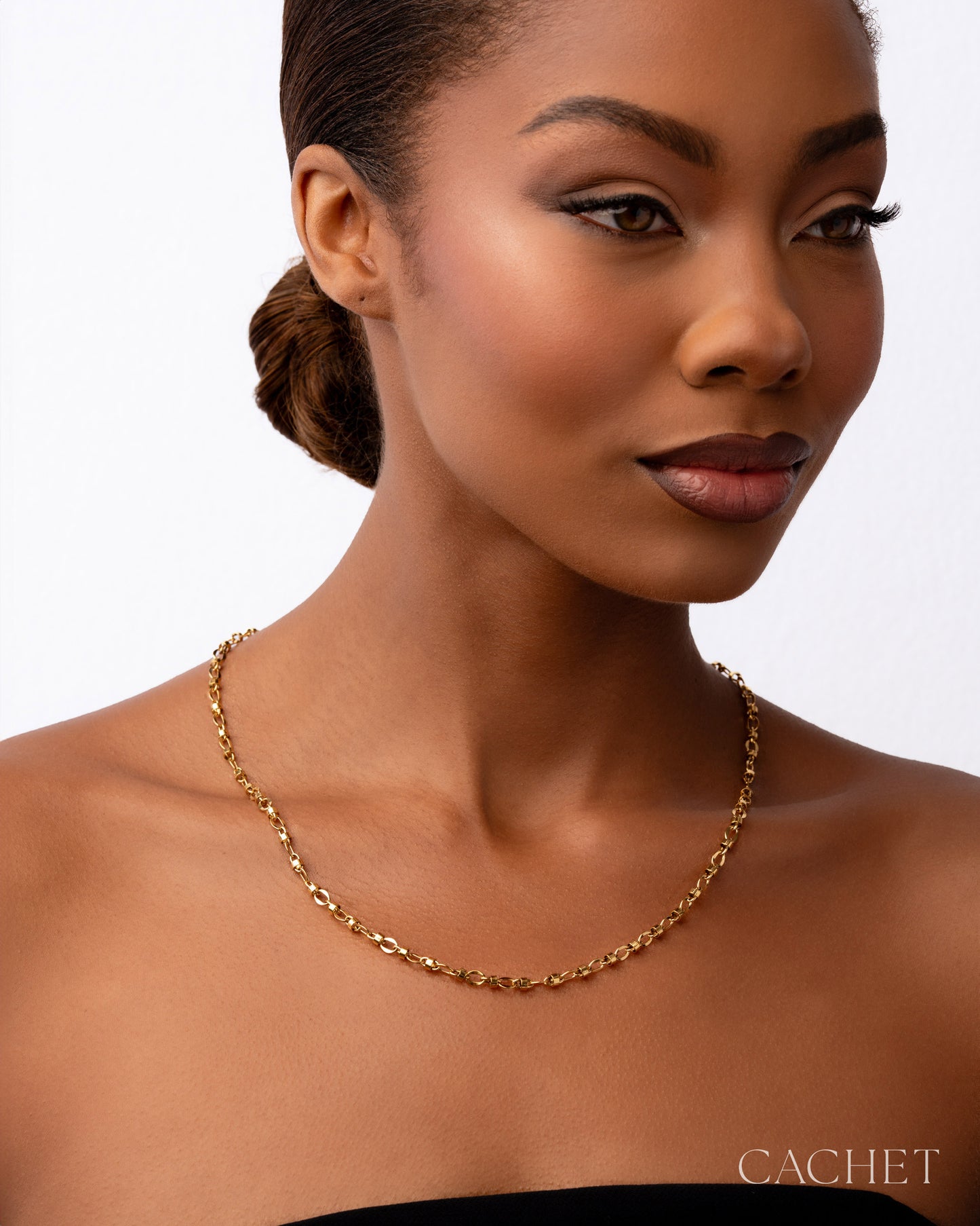 Lien 18K Gold Plated Necklace - Cachet by Paparazzi