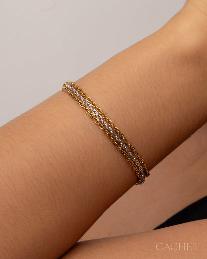 Fonctionner 18K Gold-Plated/Rhodium-Plated Clasp Bracelet - Cachet by Paparazzi