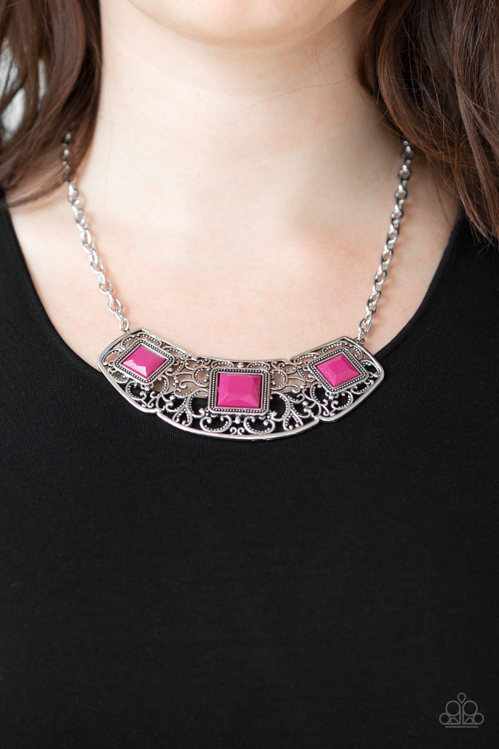 Feeling Inde-PENDANT Pink Necklace - Paparazzi Accessories