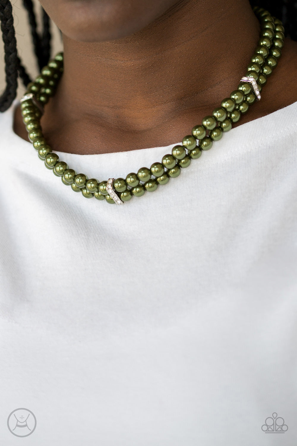 Put On Your Party Dress Green Pearl Necklace - Paparazzi Accessories