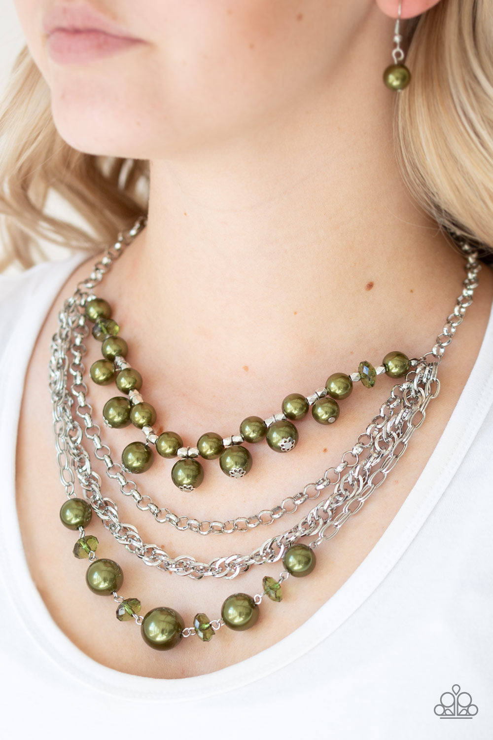 Rockin Rockette Green Necklace - Paparazzi Accessories