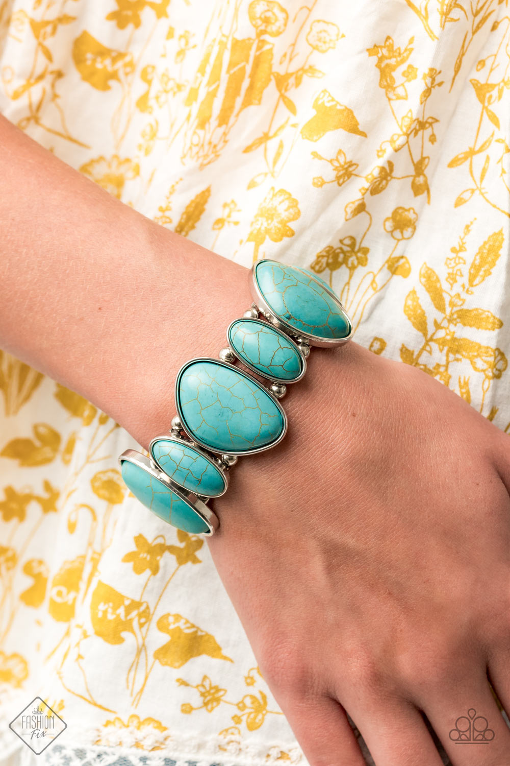 Simply Santa Fe Turquoise Complete Trend Blend Fashion Fix Set (September 2020) - Paparazzi Accessories