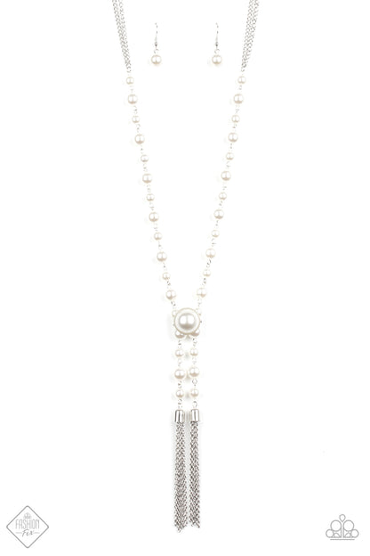 Vintage Diva White Necklace - Paparazzi Accessories