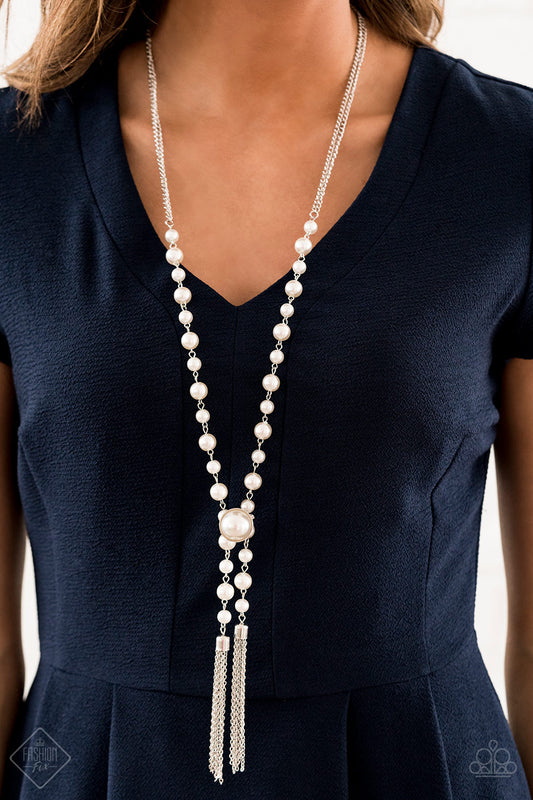 Vintage Diva White Necklace - Paparazzi Accessories