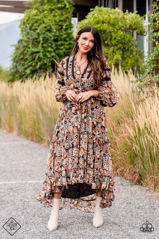 Simply Santa Fe Brass Complete Trend Blend Fashion Fix Set (November 2021) - Paparazzi Accessories