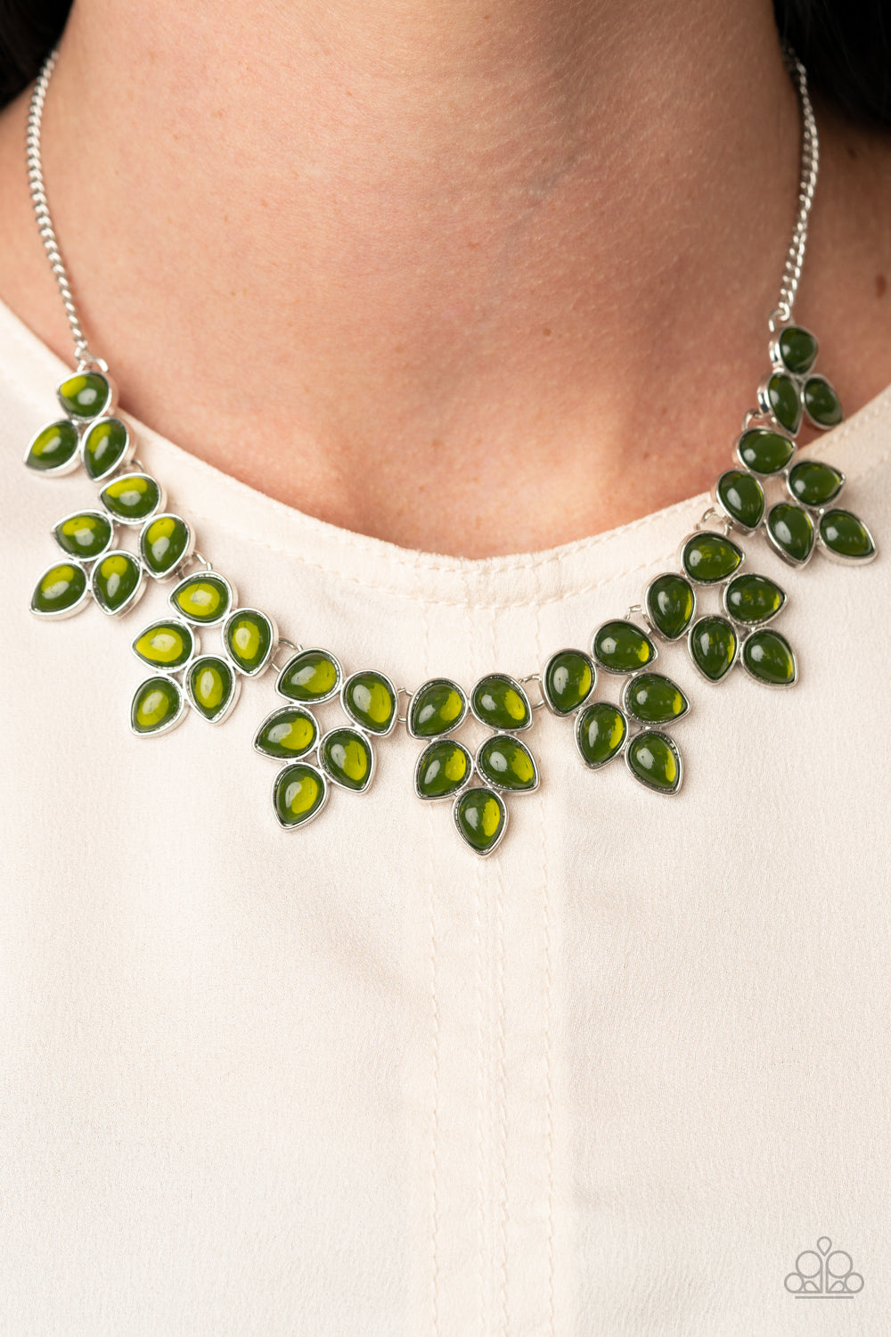 Hidden Eden Green Necklace - Paparazzi Accessories