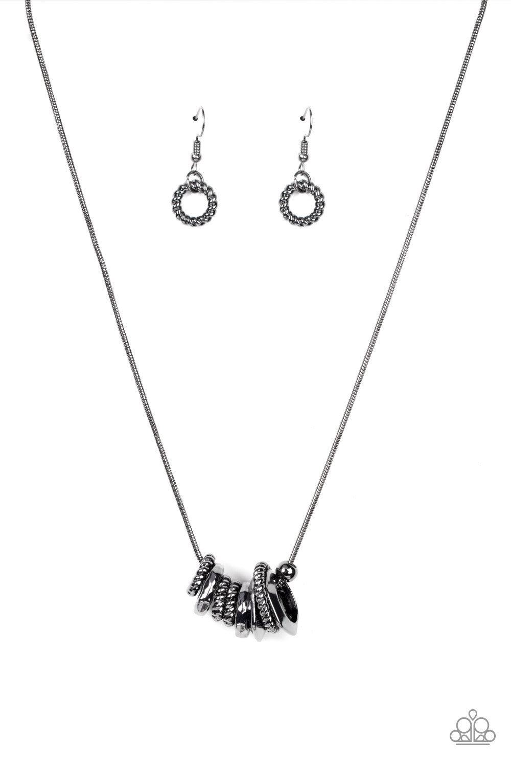 Mechanical Mischief Black Necklace - Paparazzi Accessories (TF)