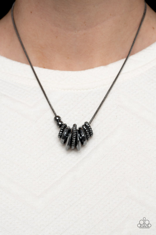Mechanical Mischief Black Necklace - Paparazzi Accessories (TF)