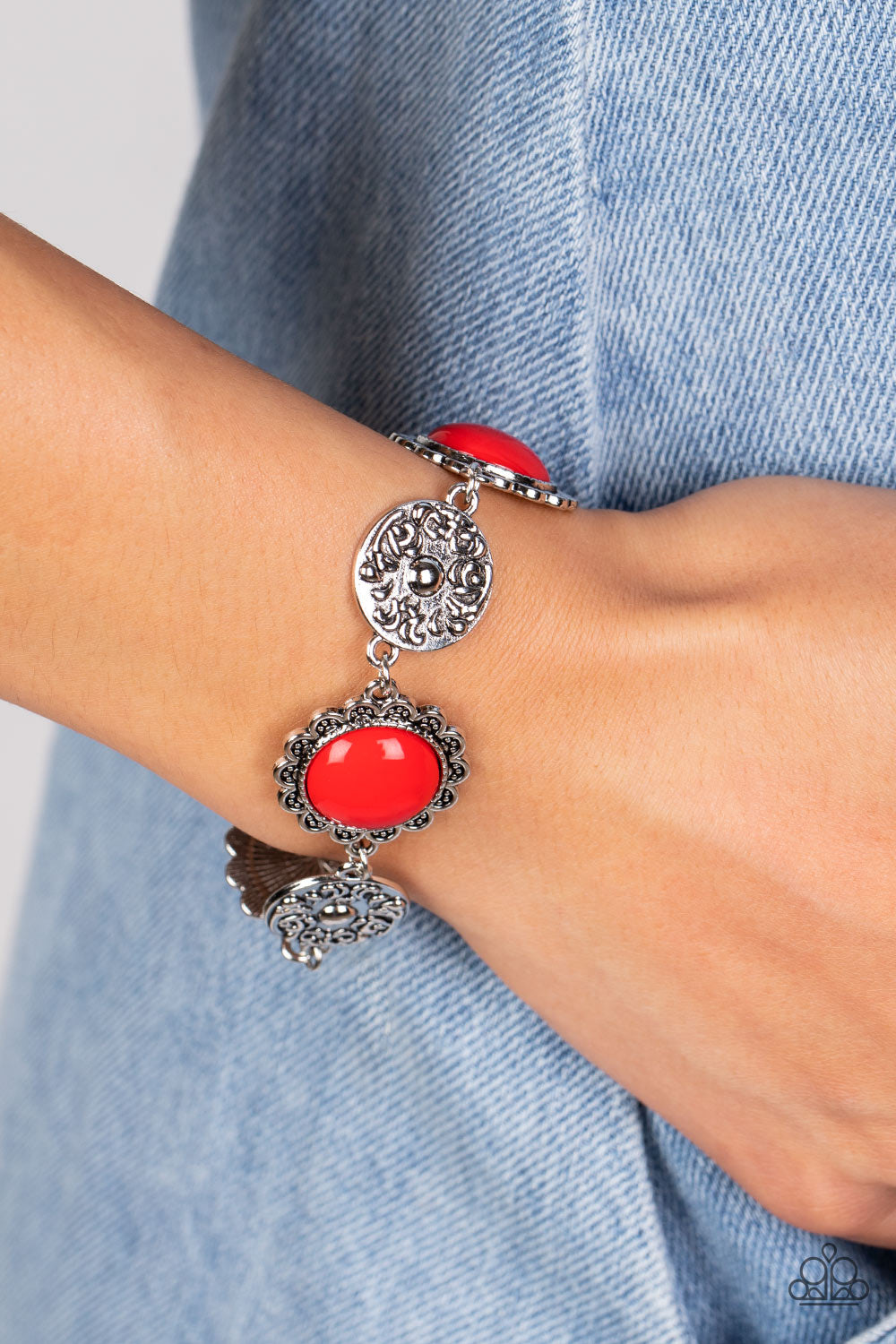 Poppy Persuasion Red Necklace & Bracelet Set - Paparazzi Accessories 