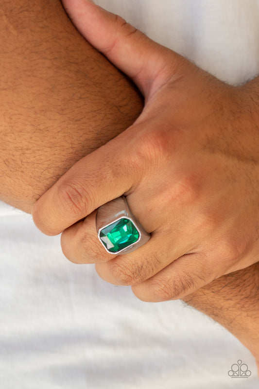 Scholar Green Urban Ring - Paparazzi Accessories